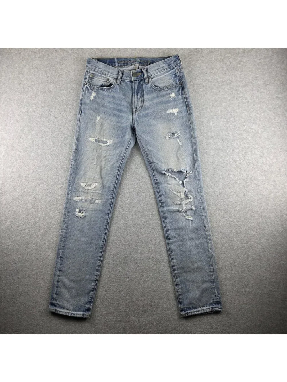 American Eagle Jeans Mens 28x32 Blue Slim Straight Light Wash Distressed Ripped